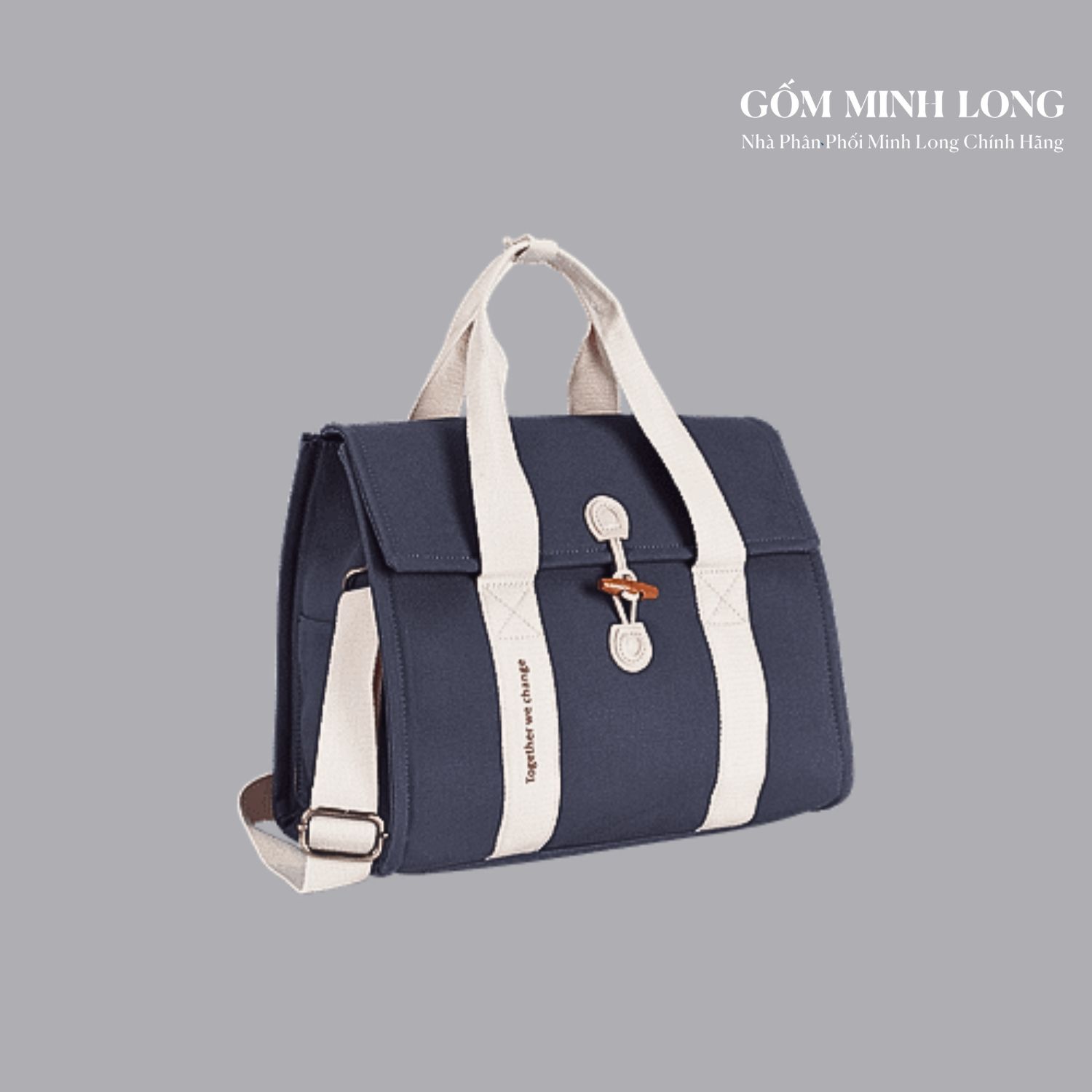 In logo lên túi để quảng bá thương hiệu