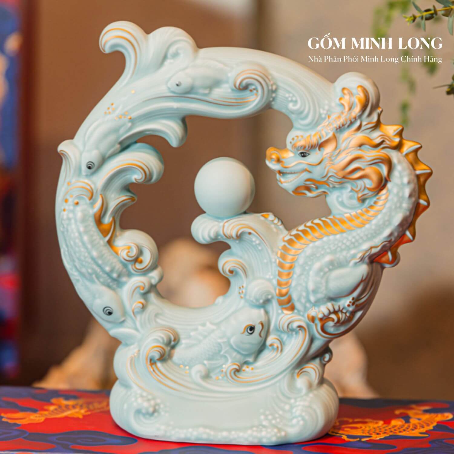 Xưởng in logo lên tượng Minh Long theo yêu cầu