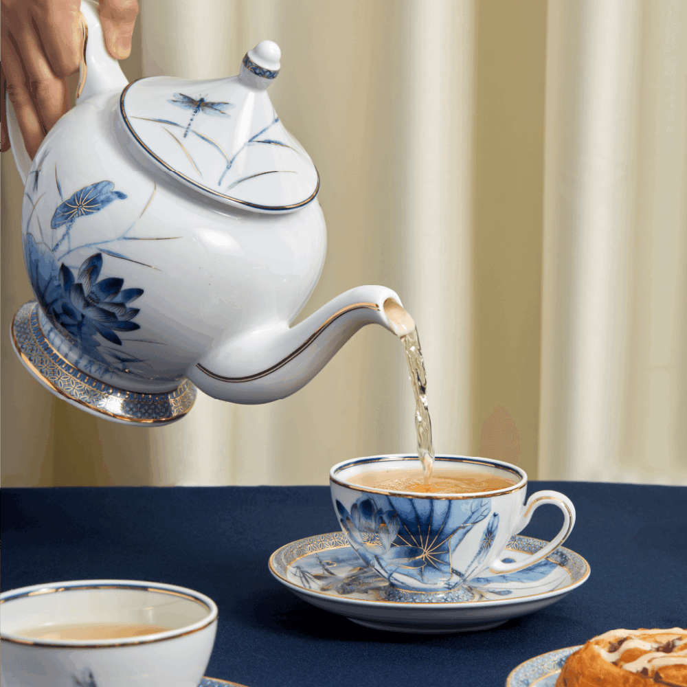 Bộ trà 0.65 L - Hoàng Cung - Sen Vàng A001_01654034503gomminhlong.com