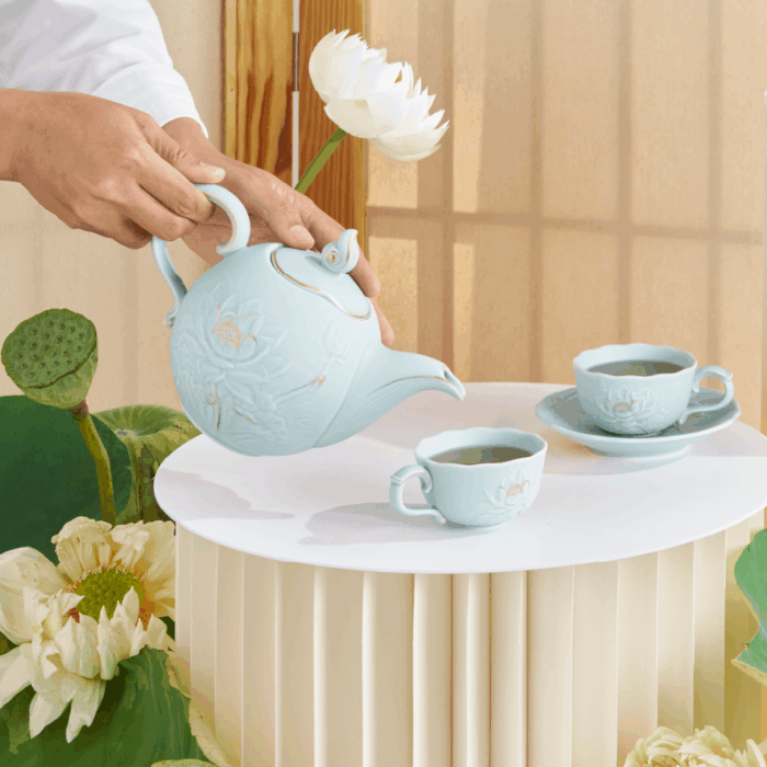 Bộ trà 0.7 L - Sen - Men Ngọc Sương Mờ (Trang Trí Vàng) A001_687063522V03gomminhlong.com